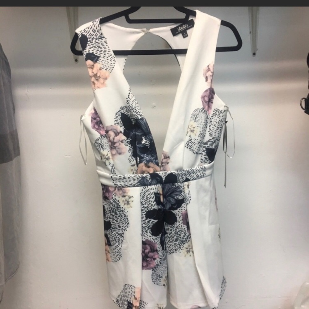 Lulus floral romper